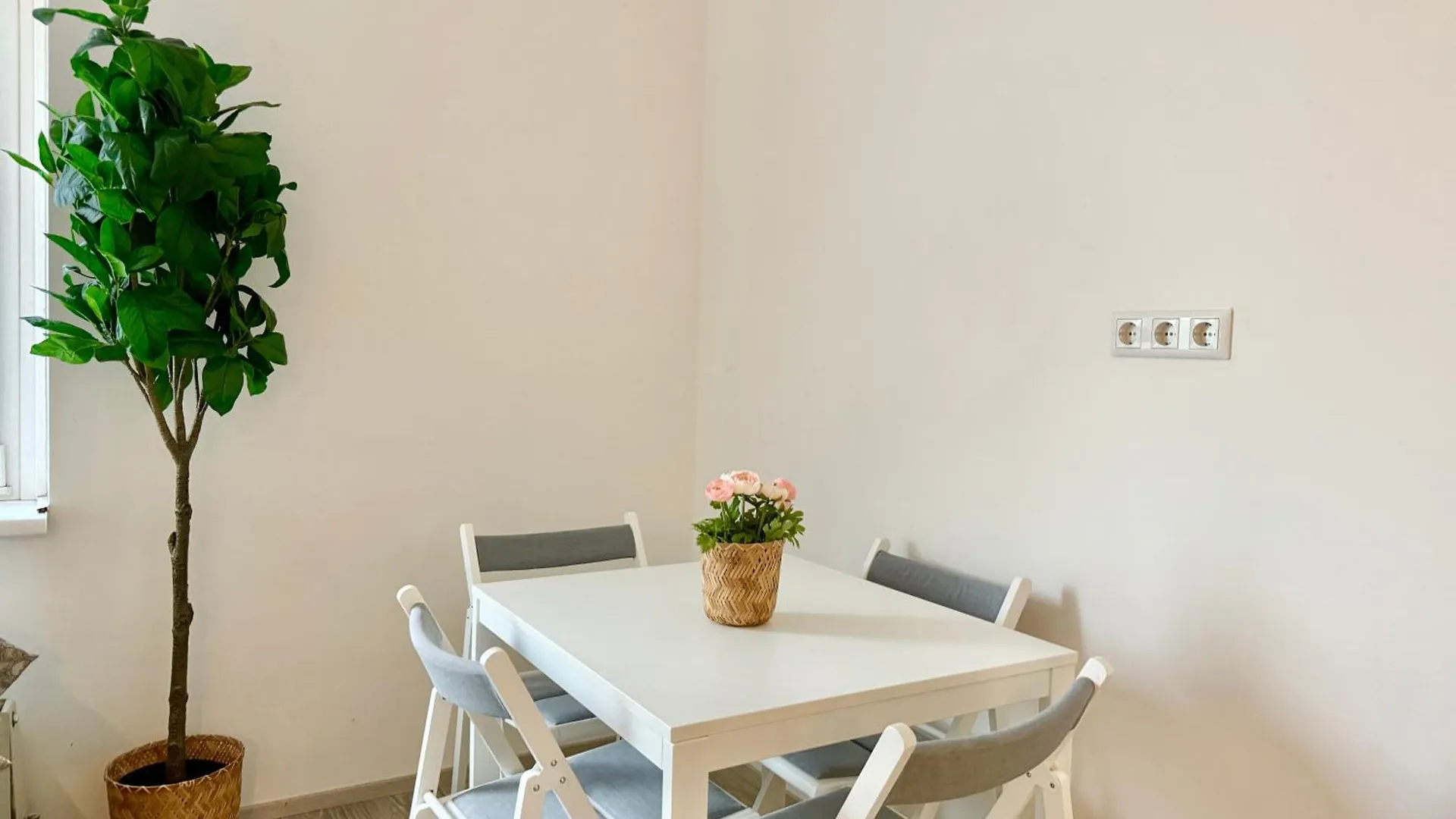 Prime Suites Near Schoenbrunn Castle Vienna